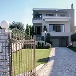 Villa Markos *